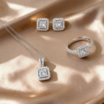 طقم مجوهرات فضي نسائي