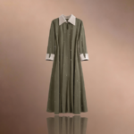 فستان ماكسي أنيق مزين باللؤلؤ